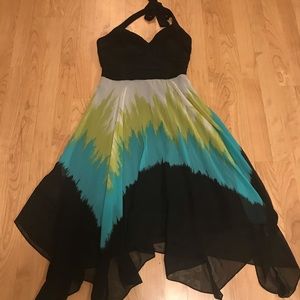 Sangria sun dress with halter tie 😘